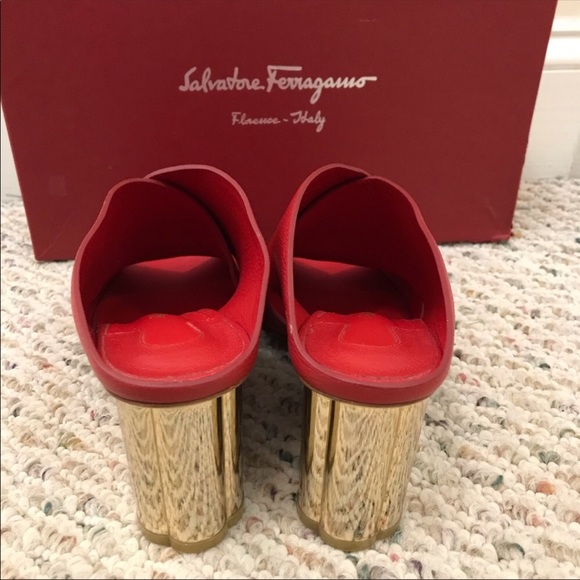 🆕 Salvatore Ferragamo lasa red leather sandals- 8 - Picture 4 of 7